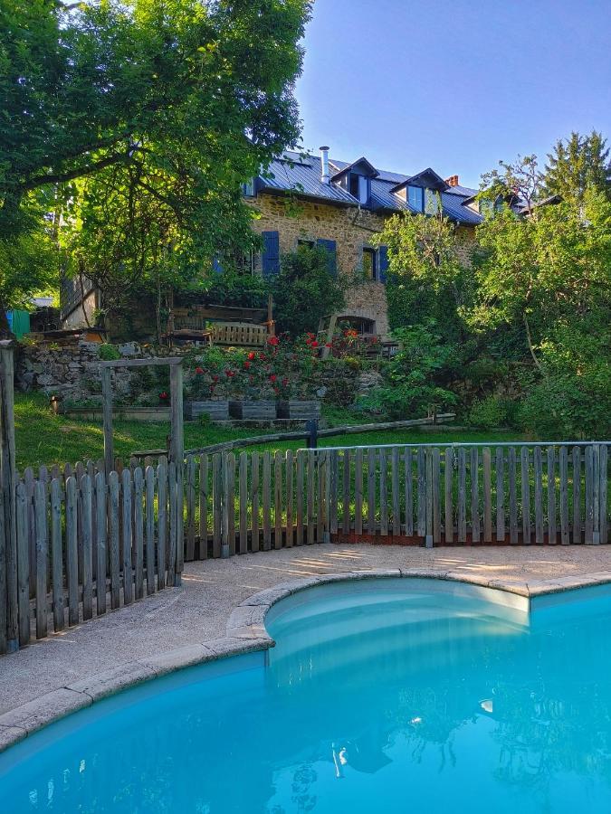 Aux Sources De L'Yonne Bed & Breakfast Glux-en-Glenne Exterior foto