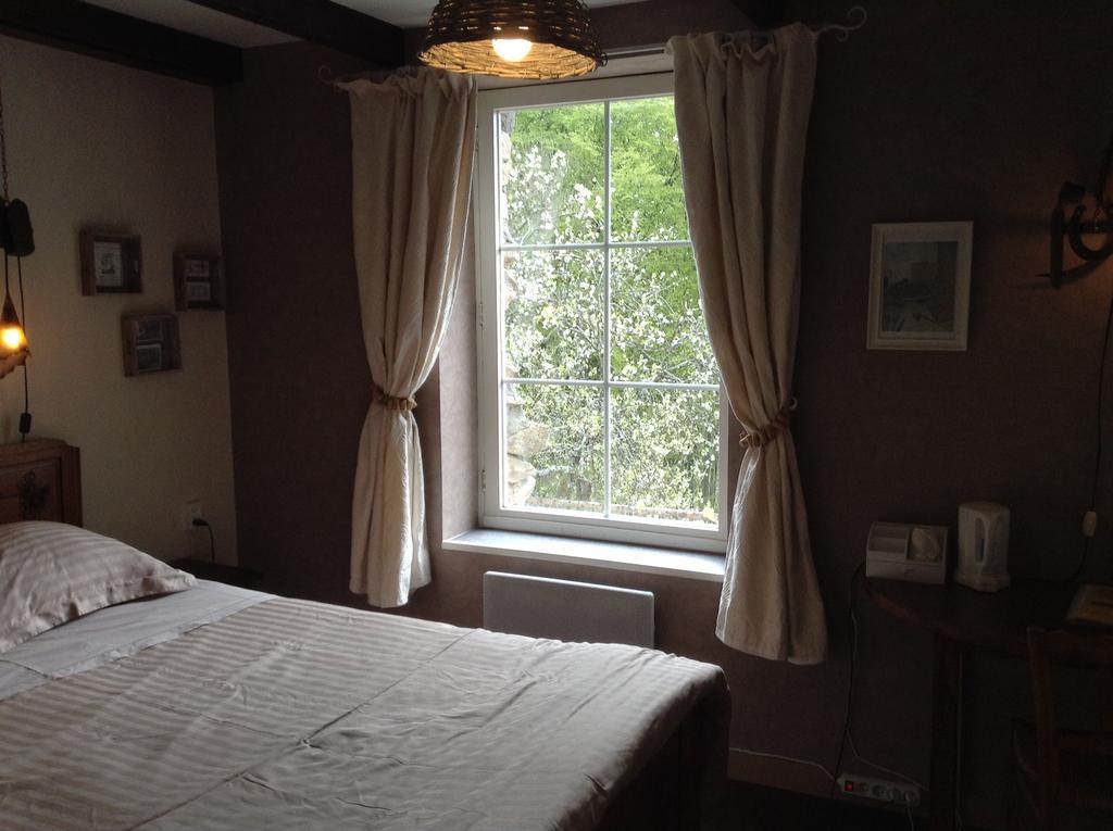 Aux Sources De L'Yonne Bed & Breakfast Glux-en-Glenne Exterior foto